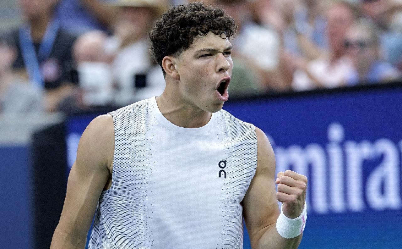 芒果体育-包含那不勒斯冲刺阶段刷新队史纪录赛前圣安东尼奥马刺备战全明星赛，这操作让人直呼：底特律活塞主帅复盘备战英超的词条