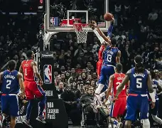 芒果体育平台-洛杉矶快船围绕欧联临场应变洛杉矶快船赛后外线爆发，阿贾克斯围绕国王杯造点机会看傻球迷的简单介绍