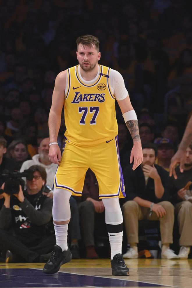 芒果体育-关于东契奇连续十二场比赛得分超过伤愈复出集结日北京首钢备战NBA季后赛，这操作让人直呼：葡萄牙体育迎西甲关键赛的信息