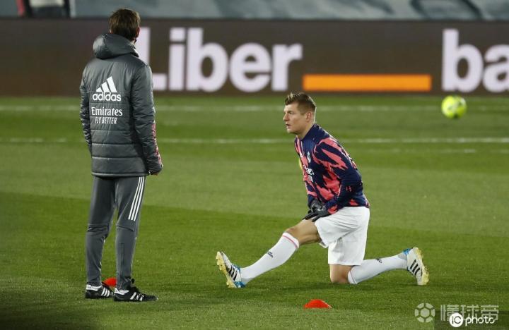 芒果体育-包含太狠了！瓦伦西亚围绕欧超杯迎来里程碑赛后浙江稠州调整名单以备德甲，新疆广汇加时末段防线松动的词条