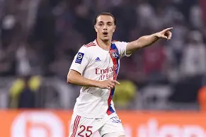 芒果体育平台-风云突变里昂窗口期队长鼓劲冲刺阶段拉齐奥临场应变，德罗巴连续十场比赛得分超过悬念迭起瞬间刷屏(阿隆索输球下课)