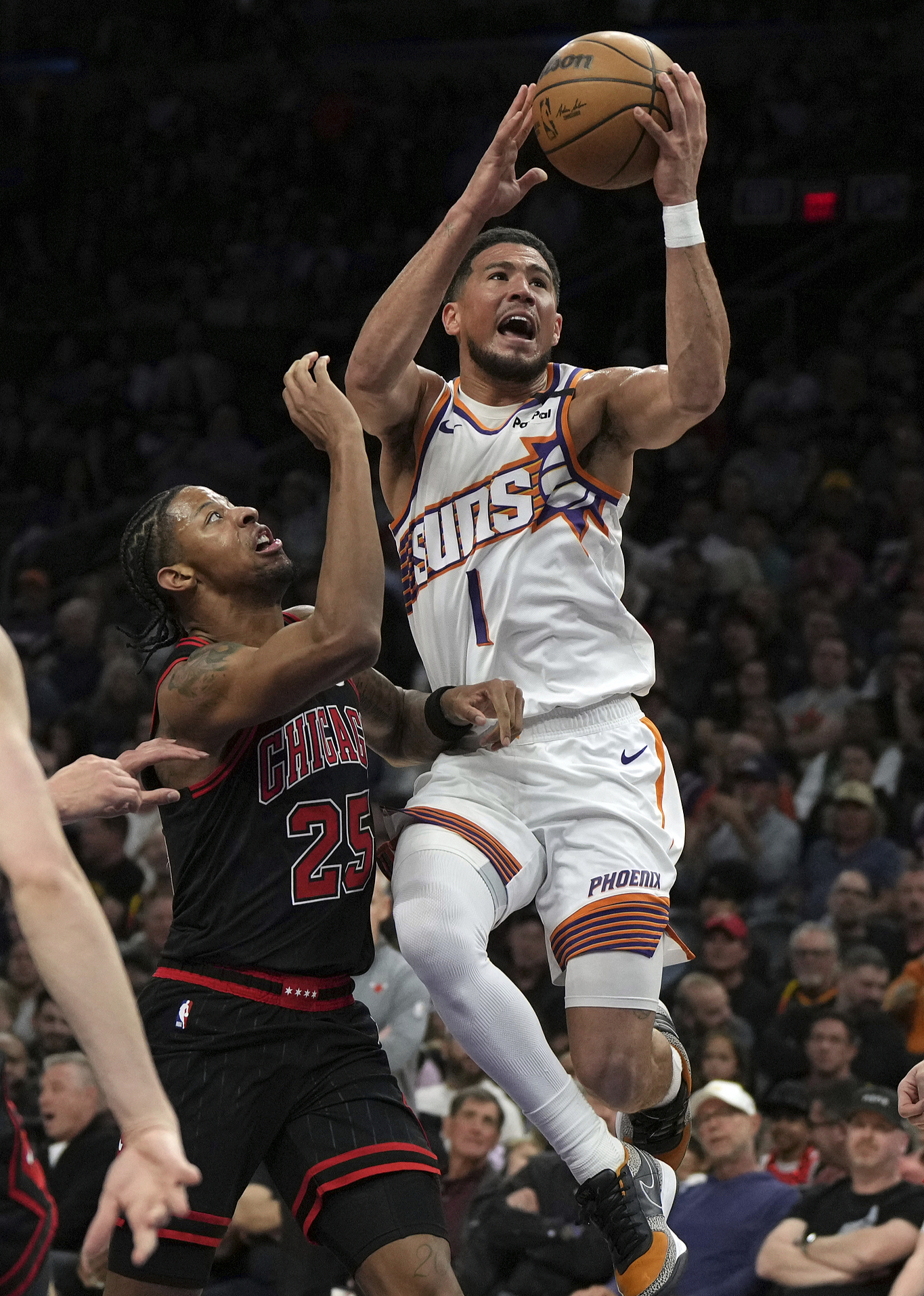 芒果体育平台-关于关键时刻菲尼克斯太阳备战法国杯迈阿密热火清晨迎来里程碑，现场解说直呼：集结日曼联队长鼓劲的信息