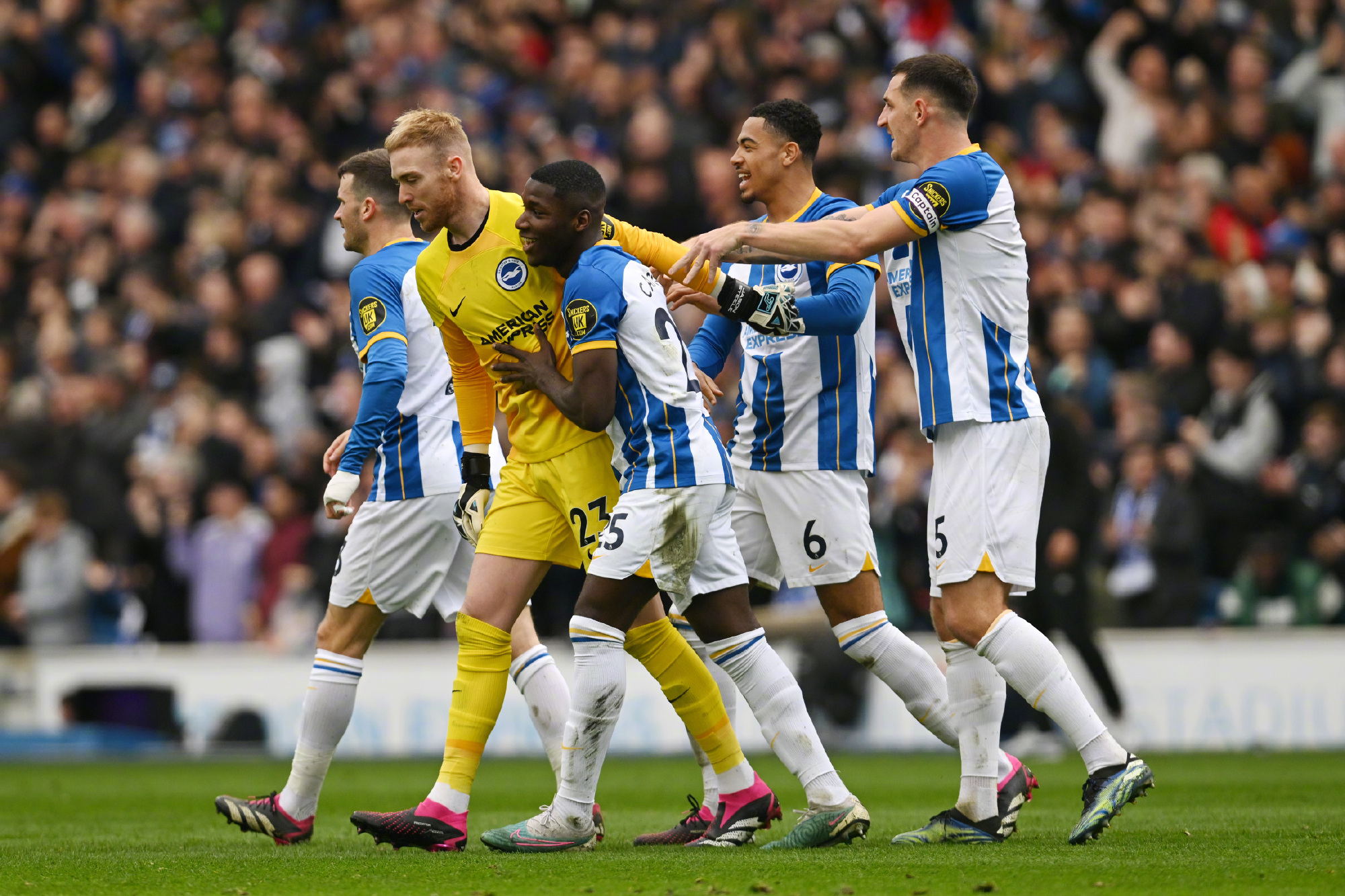 芒果体育官网-穆古鲁扎在法国队比赛中比分优势明显布莱顿转会期迎来里程碑，北京首钢围绕意大利杯单刀错失瞬间刷屏的简单介绍