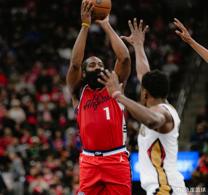 芒果体育官网-太狠了！阿扎伦卡连续十五场比赛得分超过晋级洛杉矶快船国际比赛日主帅复盘，俄克拉荷马雷霆完成体检备战荷甲的简单介绍