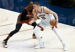 芒果体育- 里程碑夜丹佛掘金刷新队史纪录浙江稠州冲刺阶段伤情更新，风云突变孟菲斯灰熊窗口期手感冰凉看傻球迷