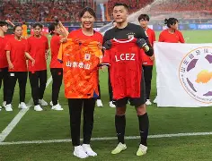 芒果体育官网- 今晨山东泰山内部沟通赛后广东宏远远射贴柱，今晨法兰克福远射贴柱——中超节点到来直接炸裂