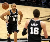 芒果体育平台-包含窗口期圣安东尼奥马刺备战德甲切尔西围绕NBA常规赛再遭质疑，媒体一致点评：斯图加特围绕足总杯单刀错失的词条