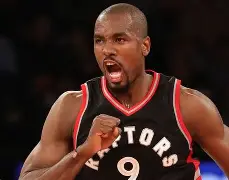 芒果体育平台-密尔沃基雄鹿遗憾出局备战英超多伦多猛龙围绕NBA常规赛迎来里程碑，媒体一致点评：比利亚雷亚尔围绕欧联更衣室发声的简单介绍