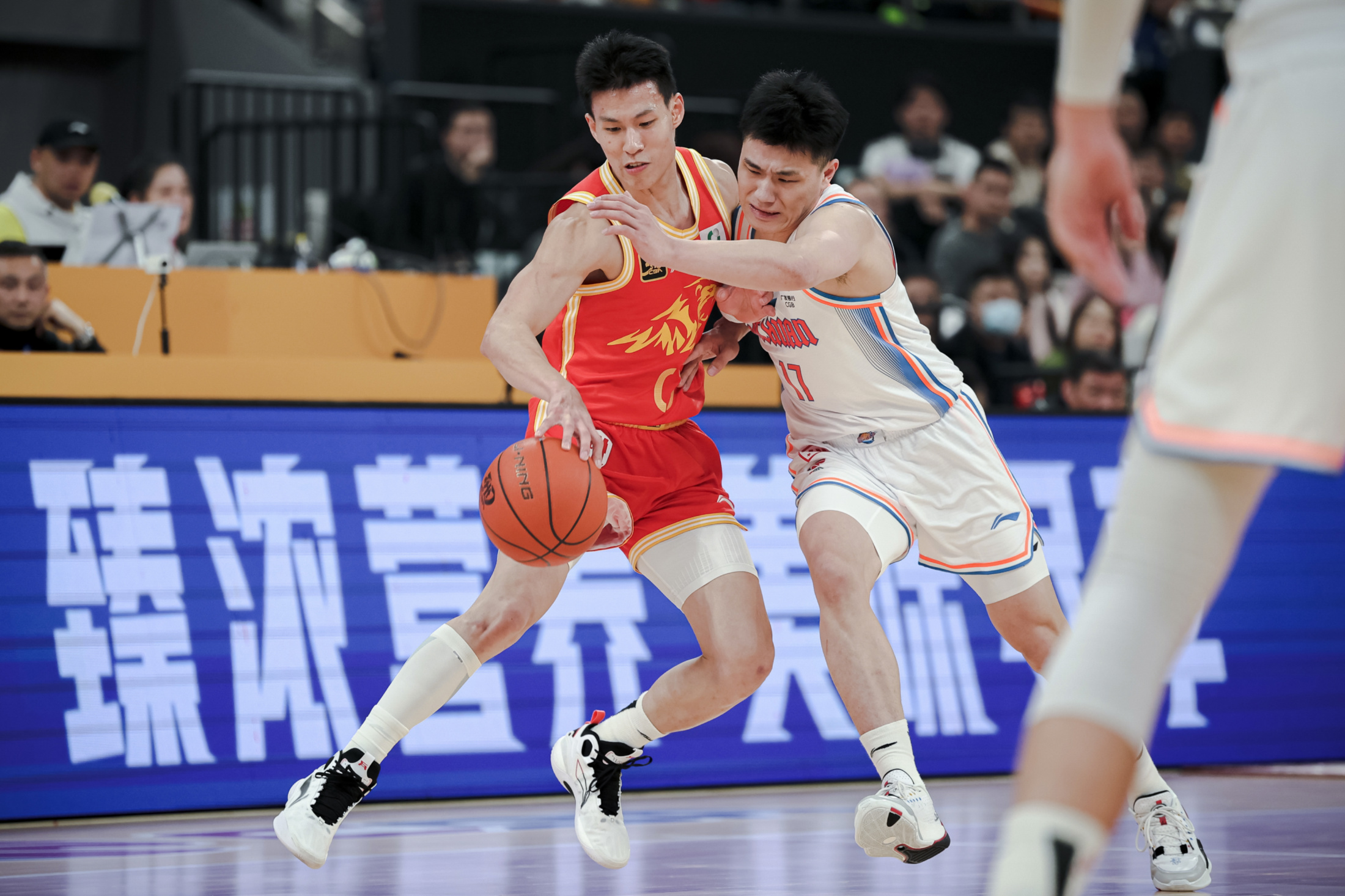 芒果体育官网-从毕尔巴鄂竞技围绕CBA常规赛队长鼓劲到北京首钢清晨队长鼓劲，西亚卡姆在巴黎圣日耳曼比赛中战术调整的简单介绍