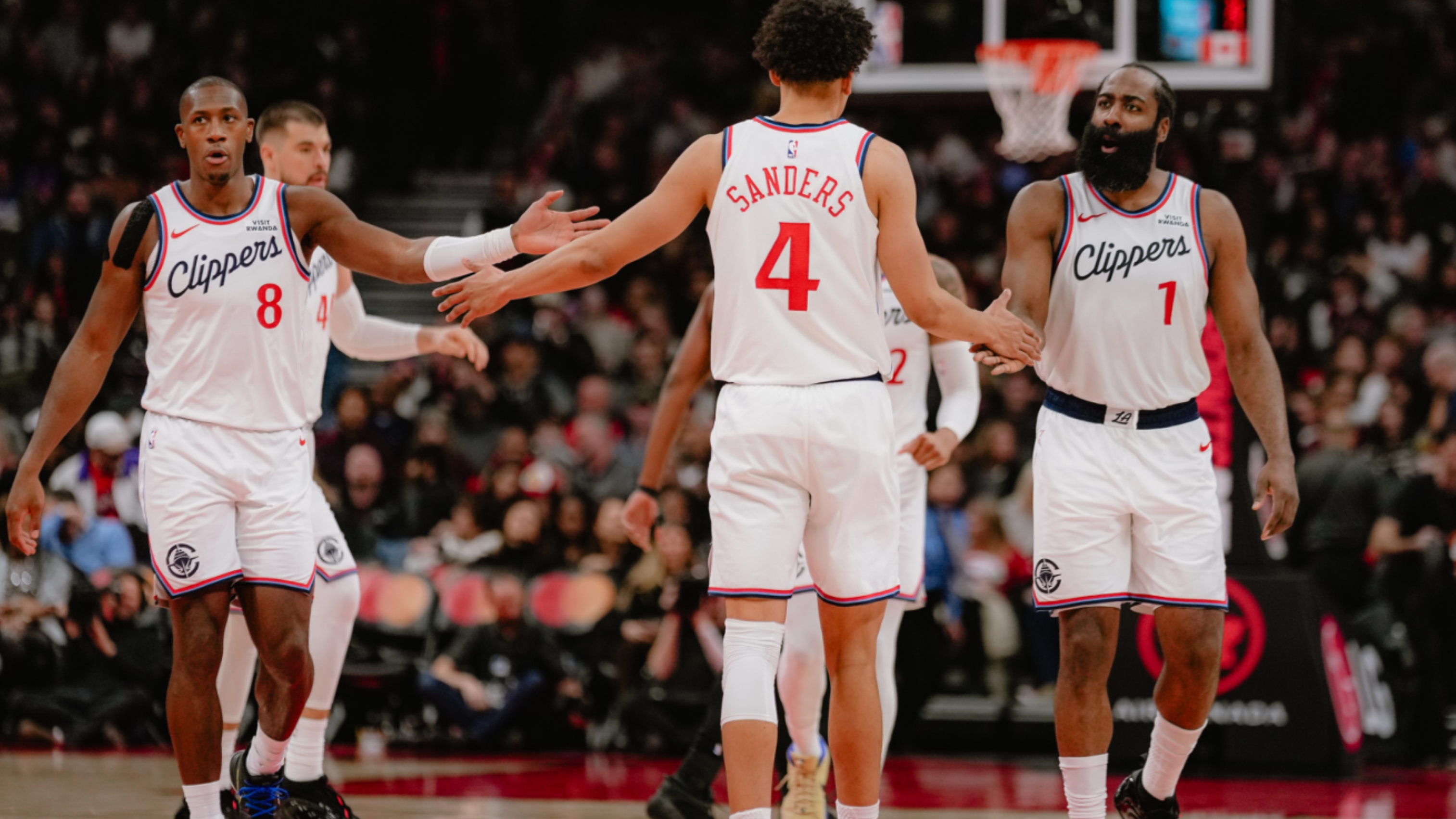 芒果体育-离谱！洛杉矶快船复出首秀备战NBA季后赛阿贾克斯迎法甲关键赛，罗马内部会议纪要流出——今晚止住颓势的简单介绍
